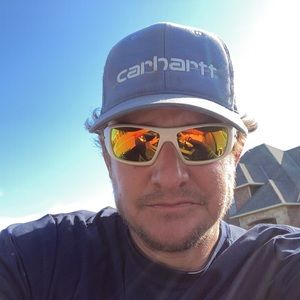 Meet your Posher, Casey